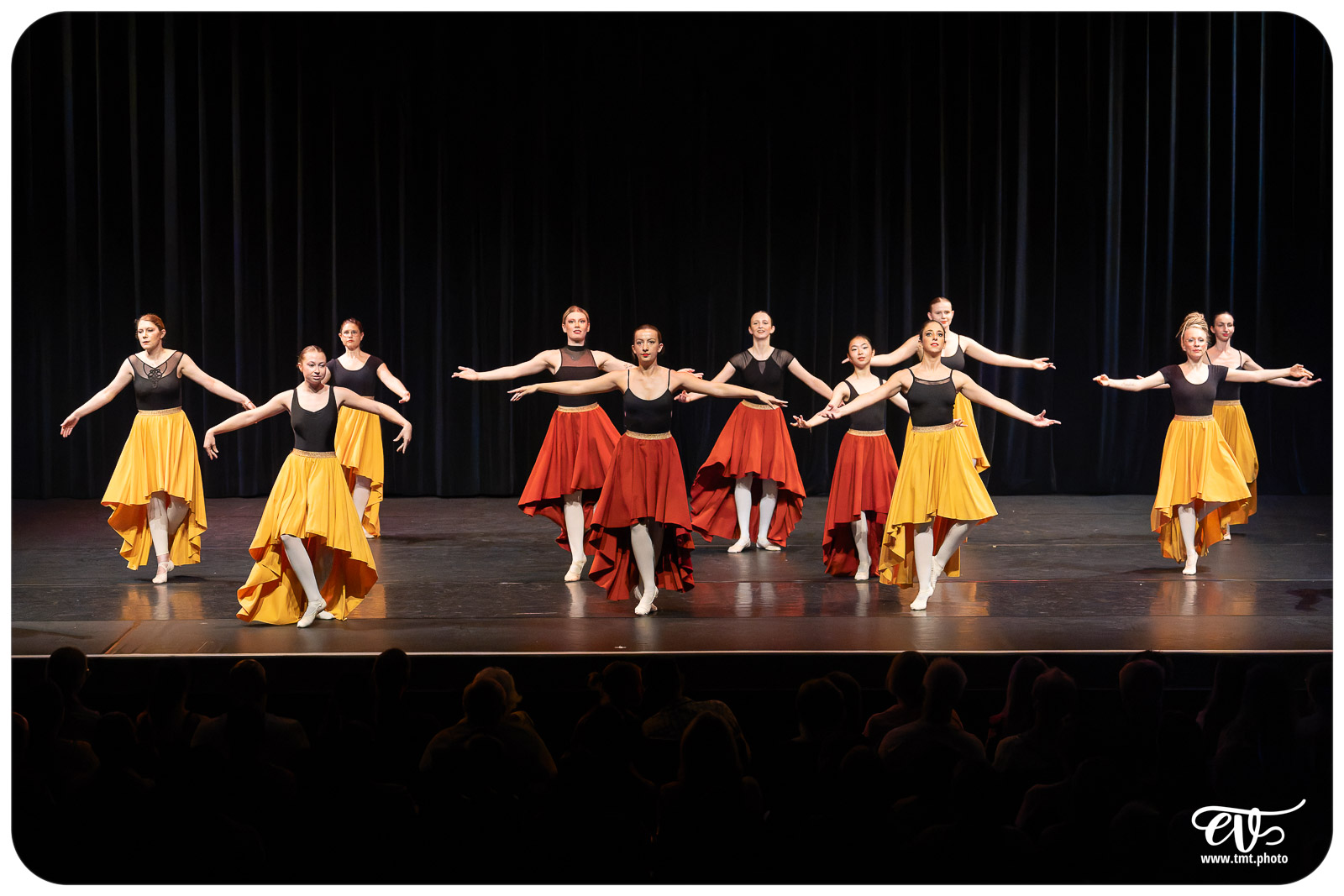 ECOLE DE DANSE CÉCILE ADAMOW